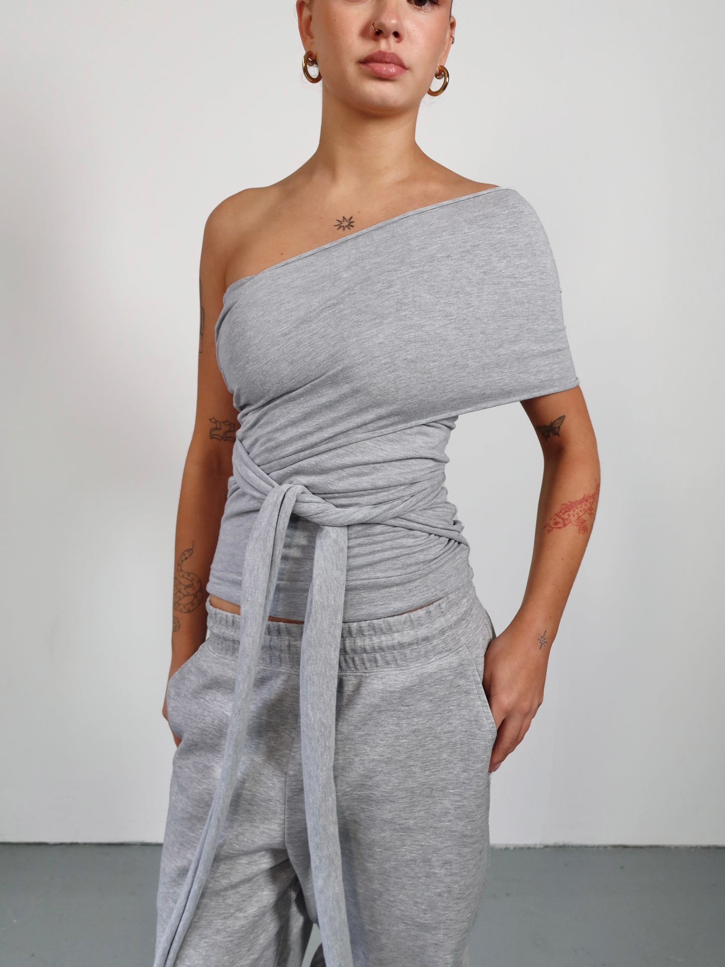 wrap top in marl grey