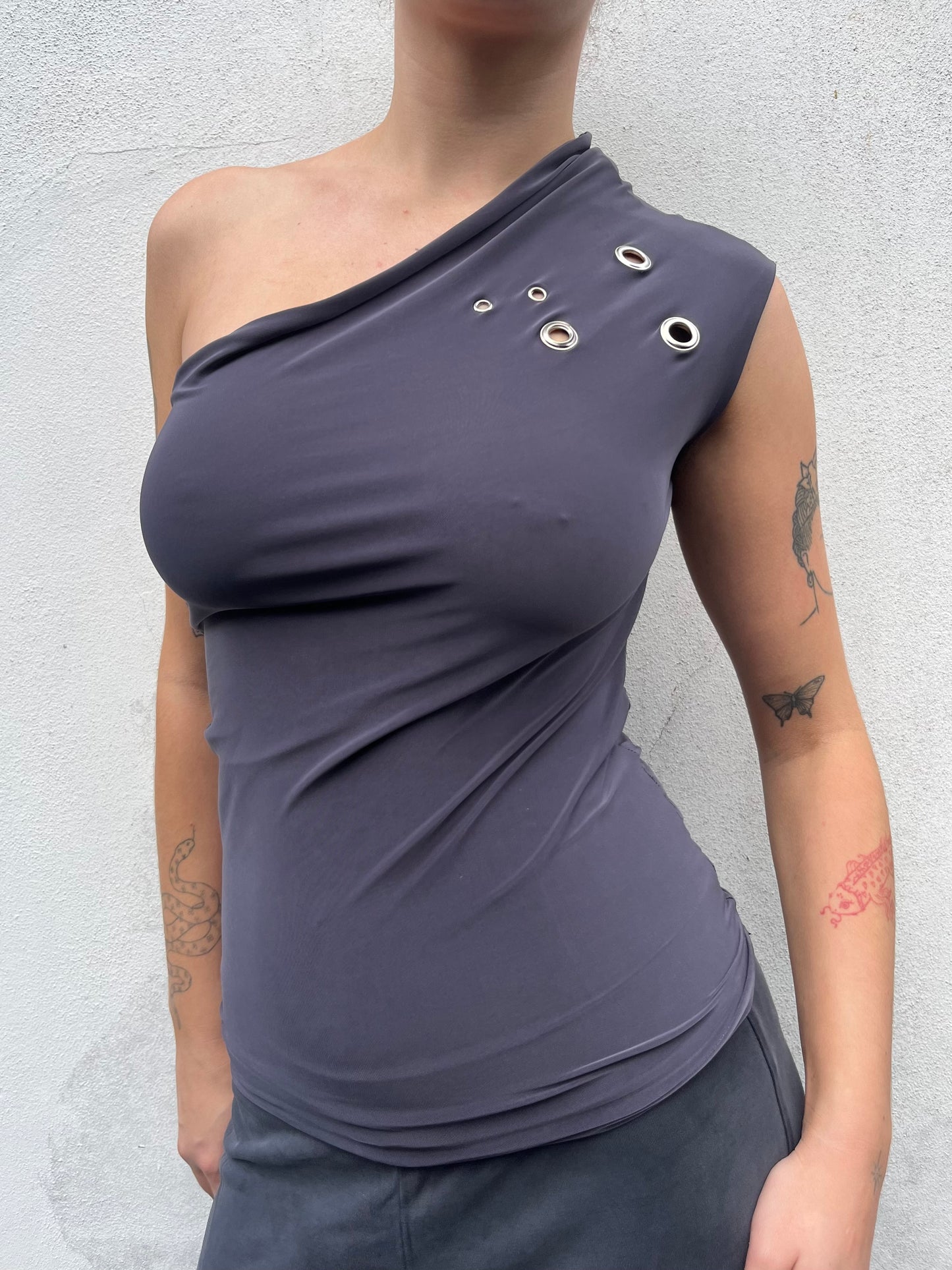 one shoulder eyelet top in slate