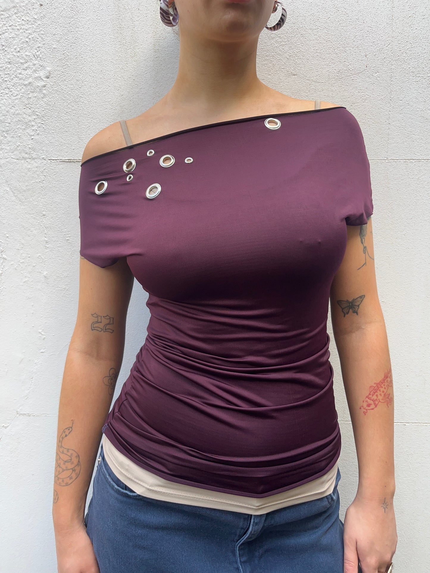 slouch eyelet top in plum