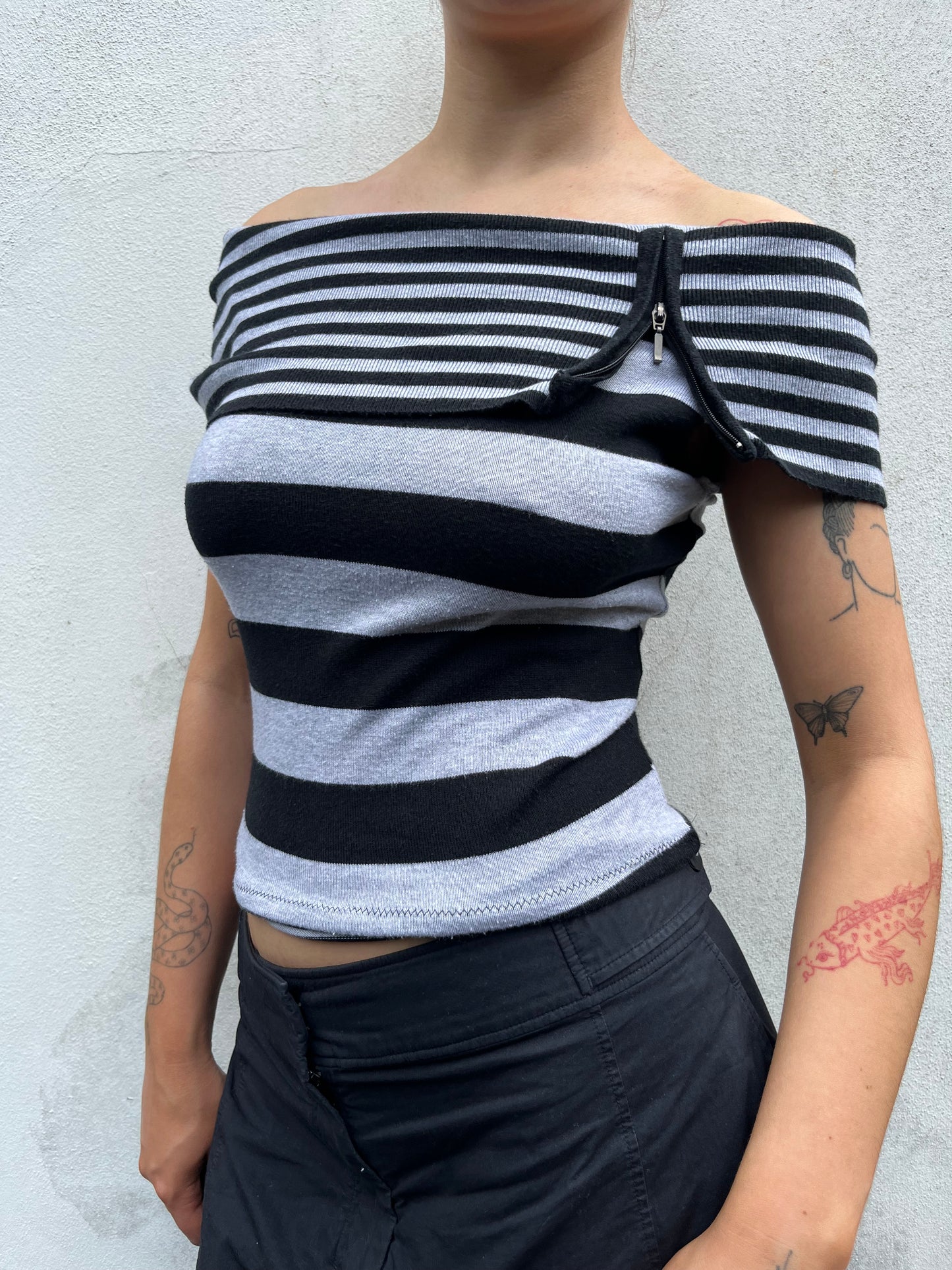 black and grey fold over top