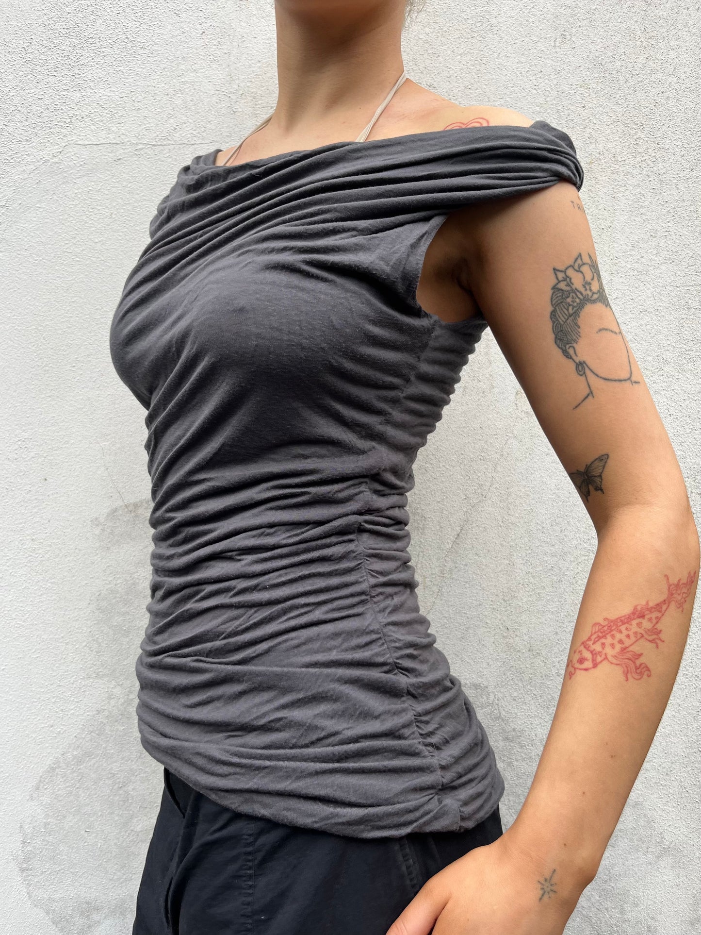 grey asymmetric top