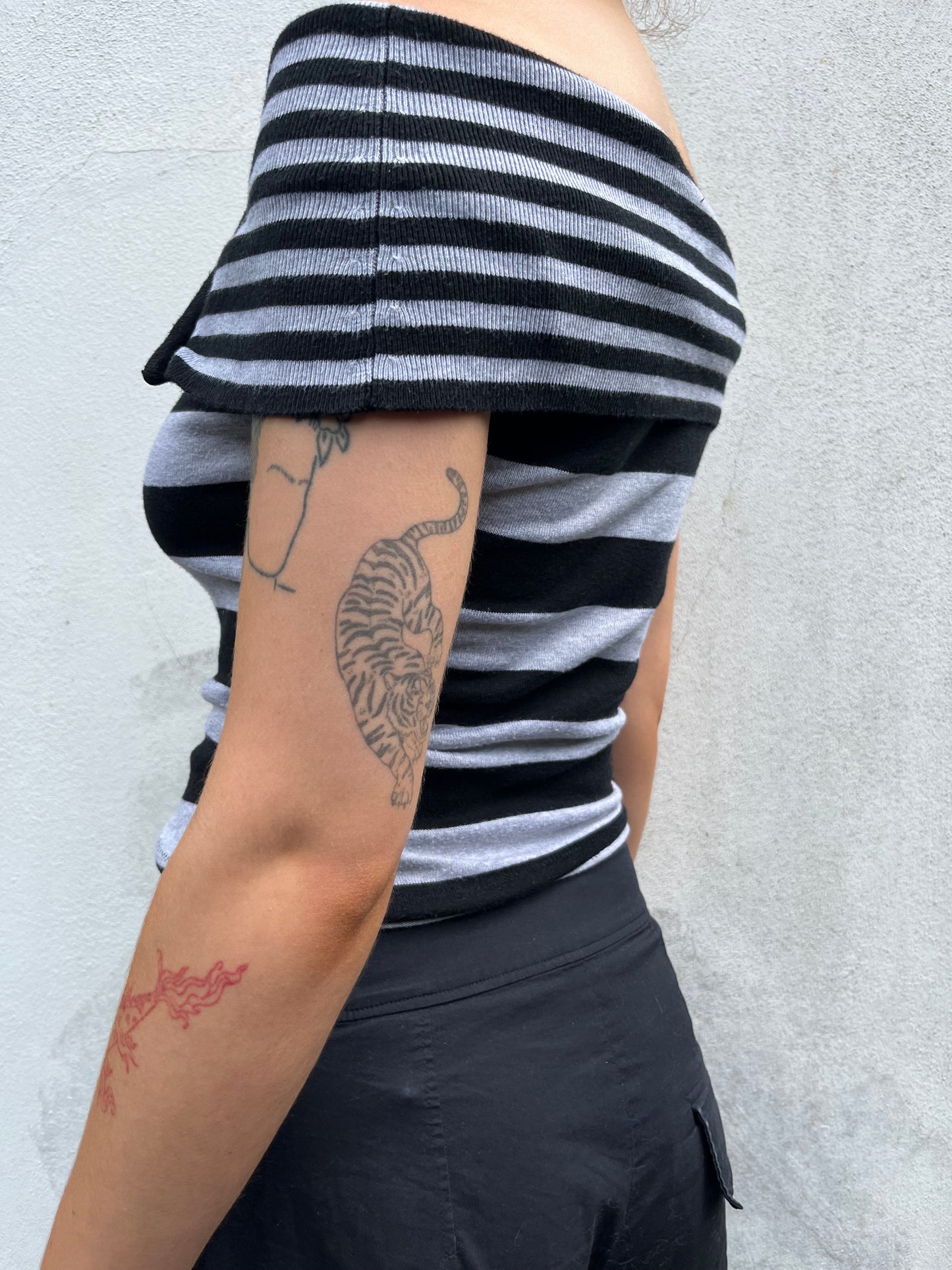 black and grey fold over top
