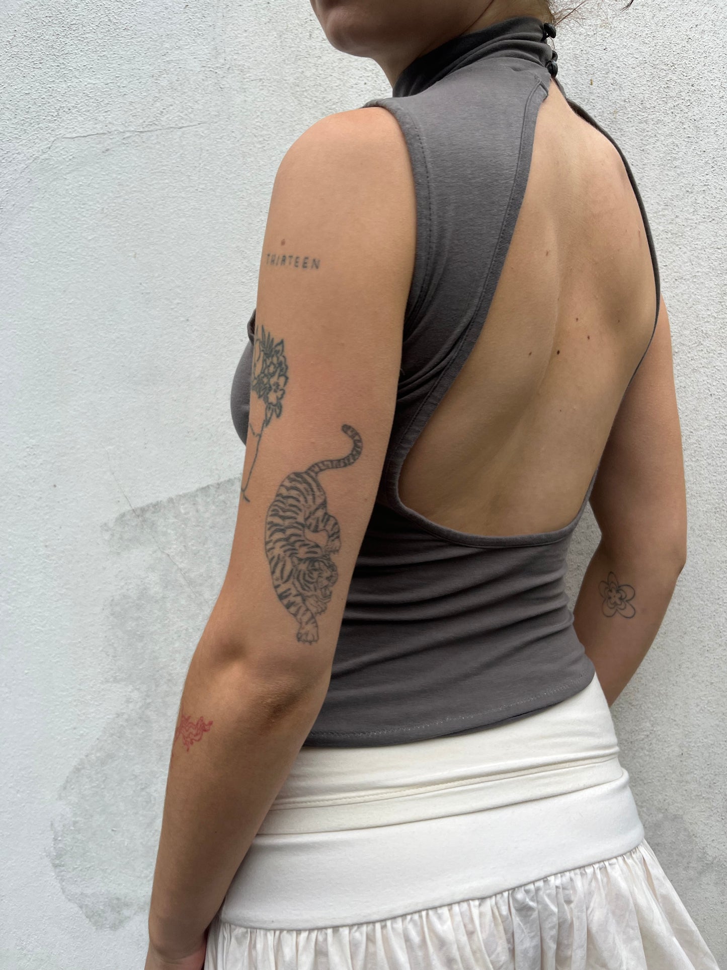 grey open back top
