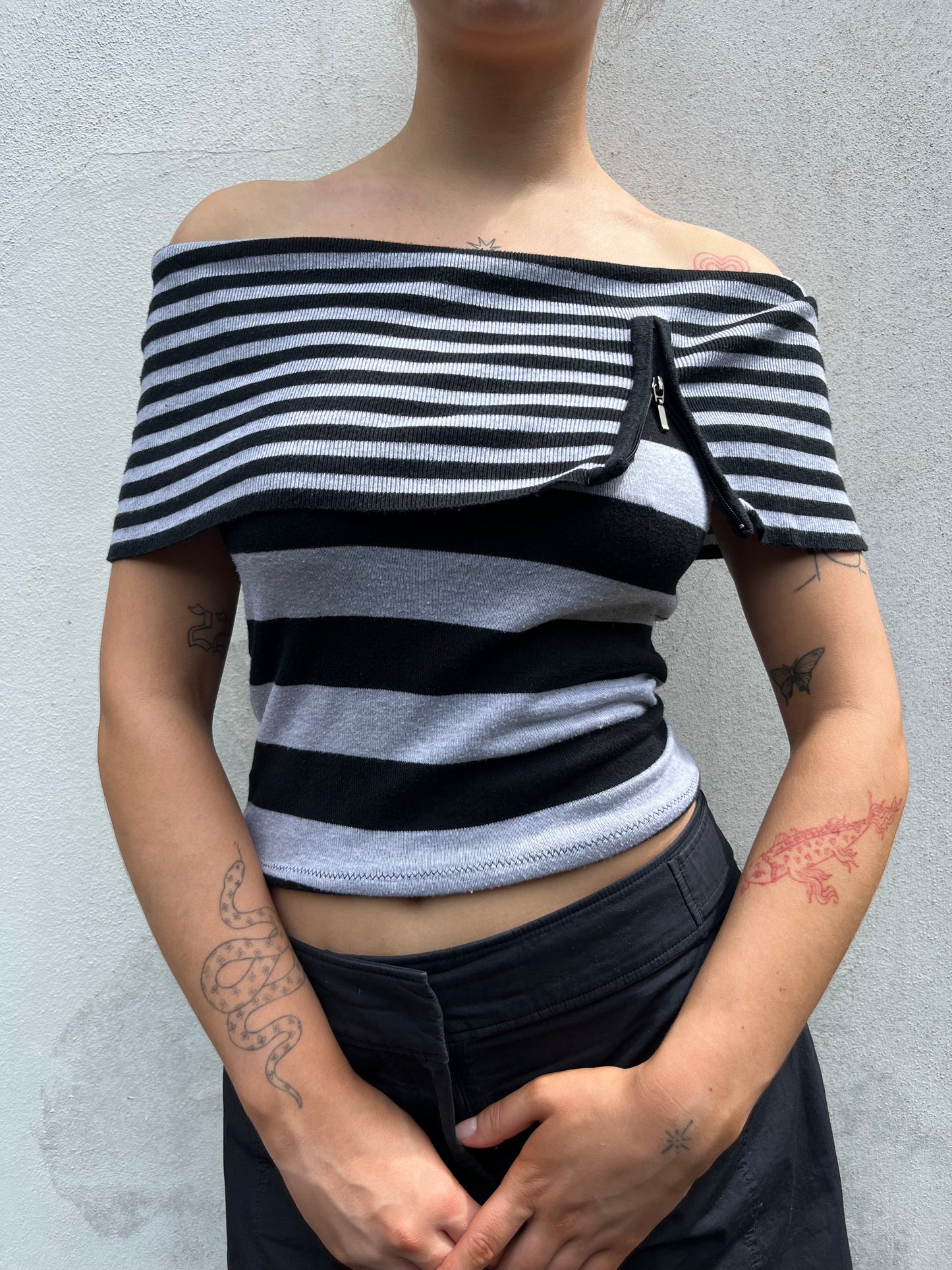 black and grey fold over top