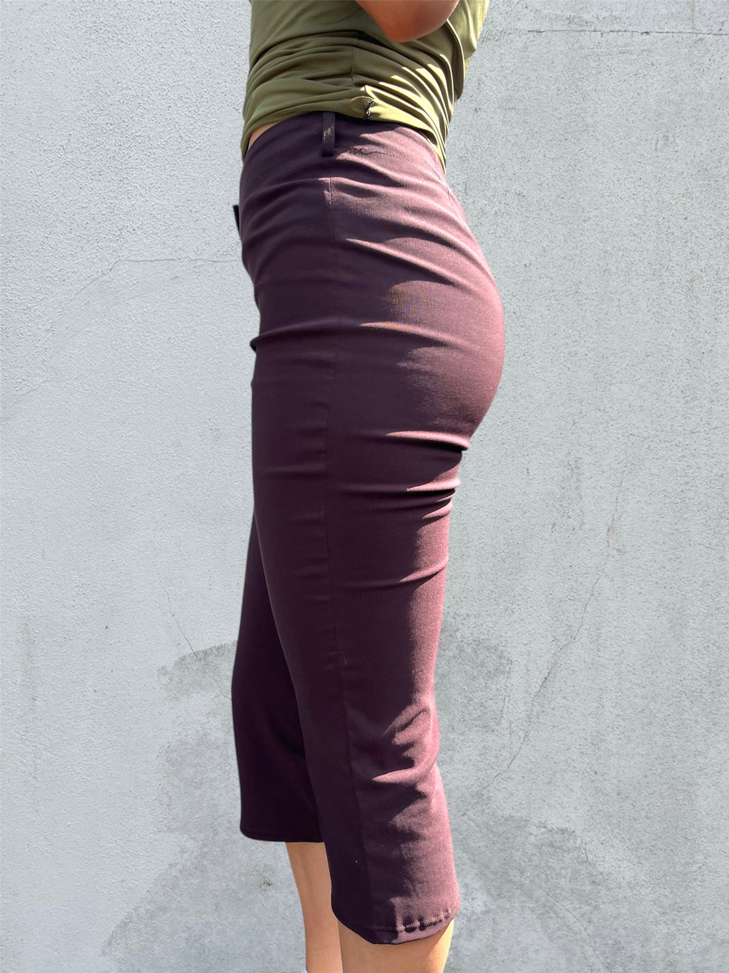 brown capris