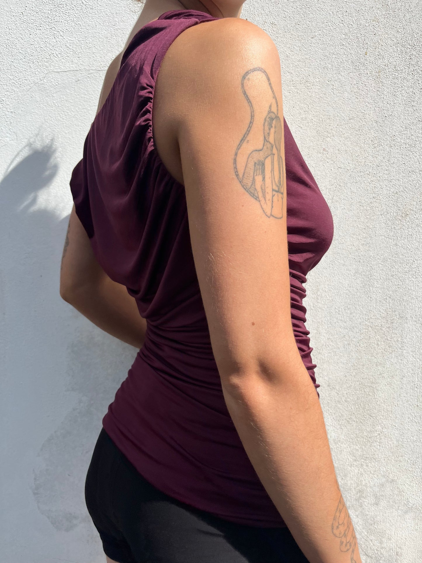 plum asymmetric top