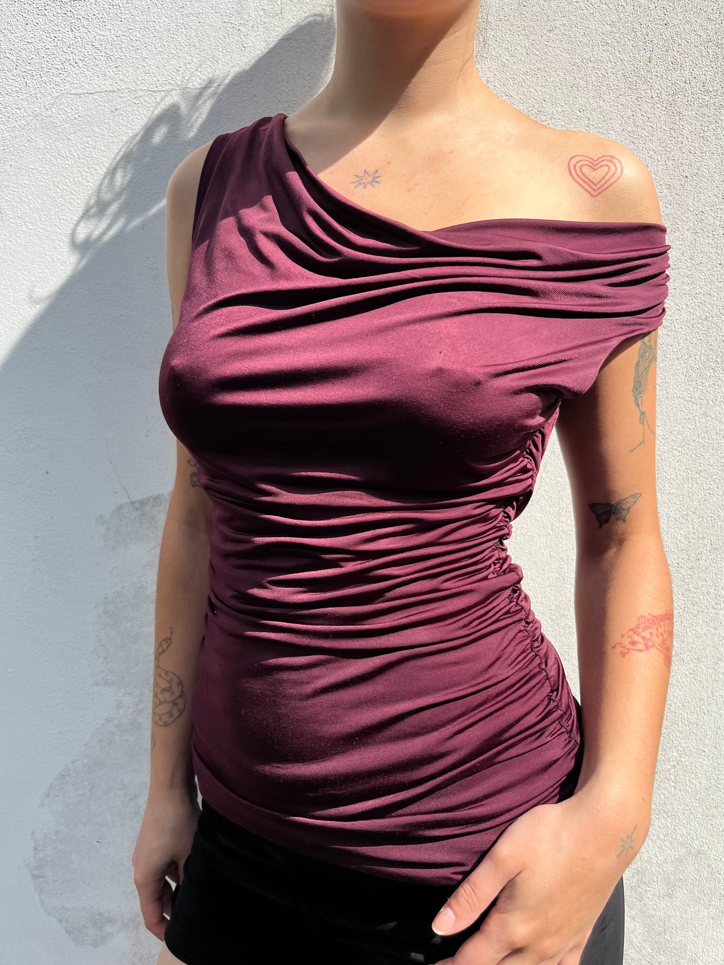 plum asymmetric top