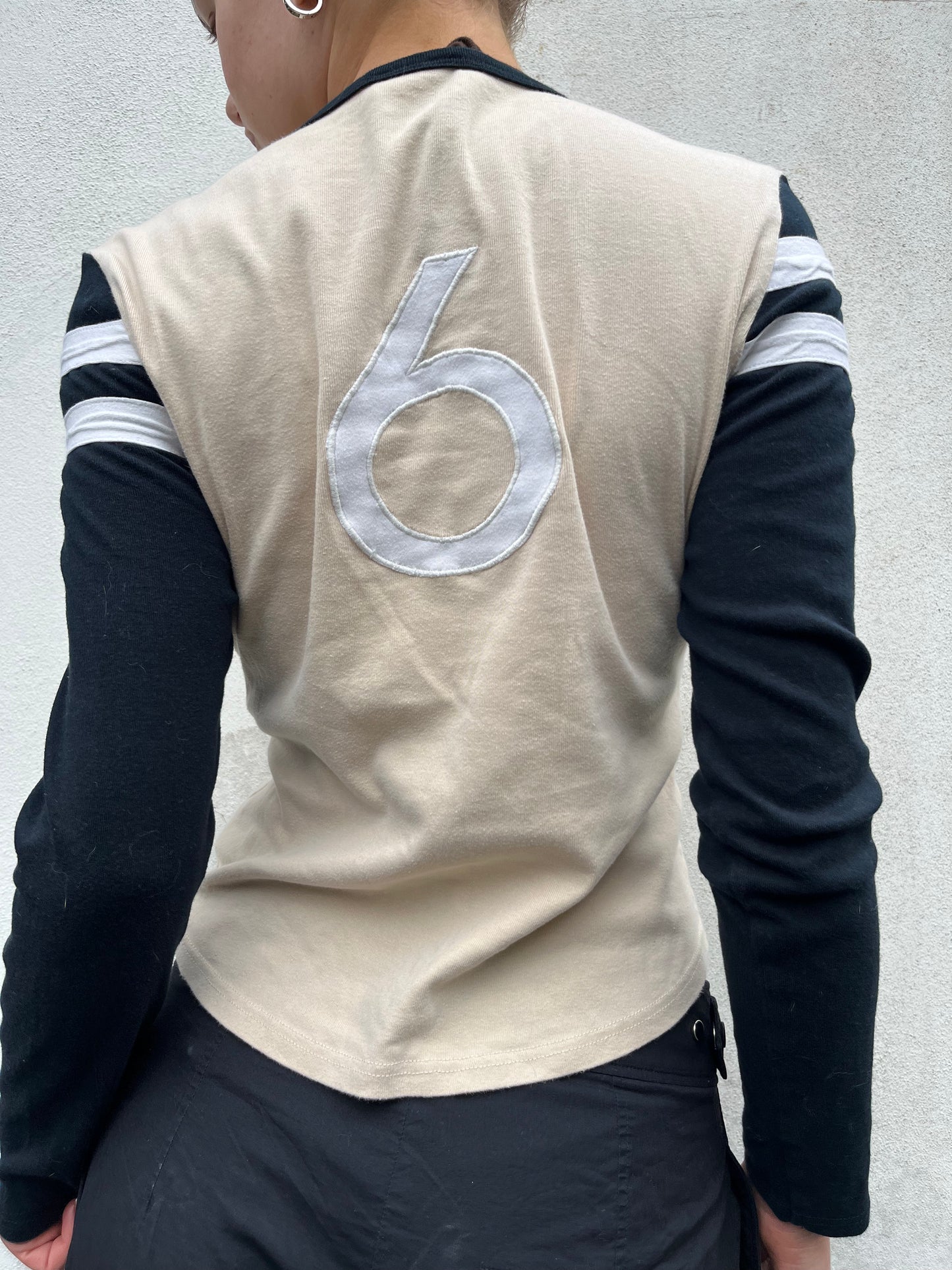 sport number longsleeve