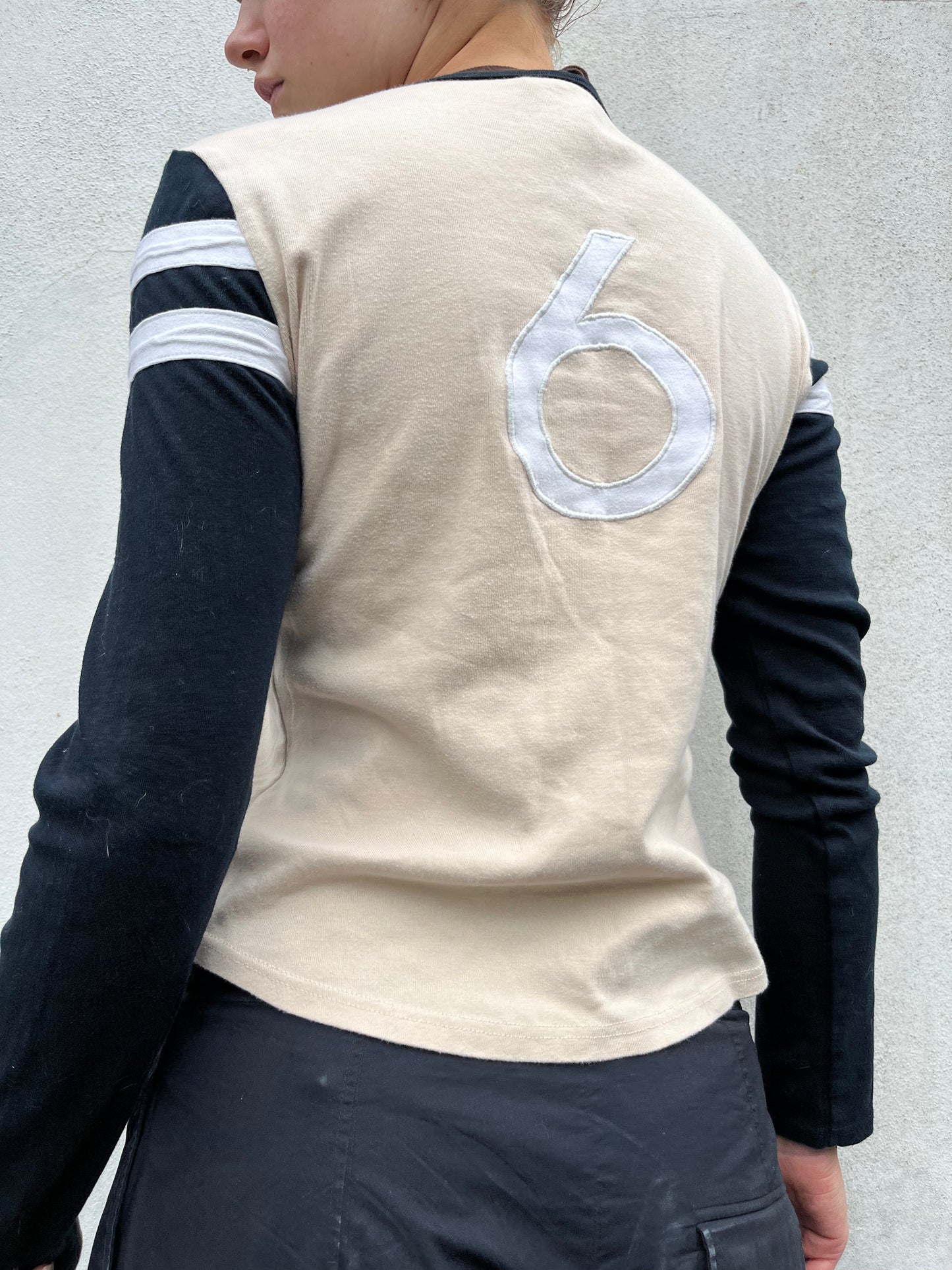 sport number longsleeve