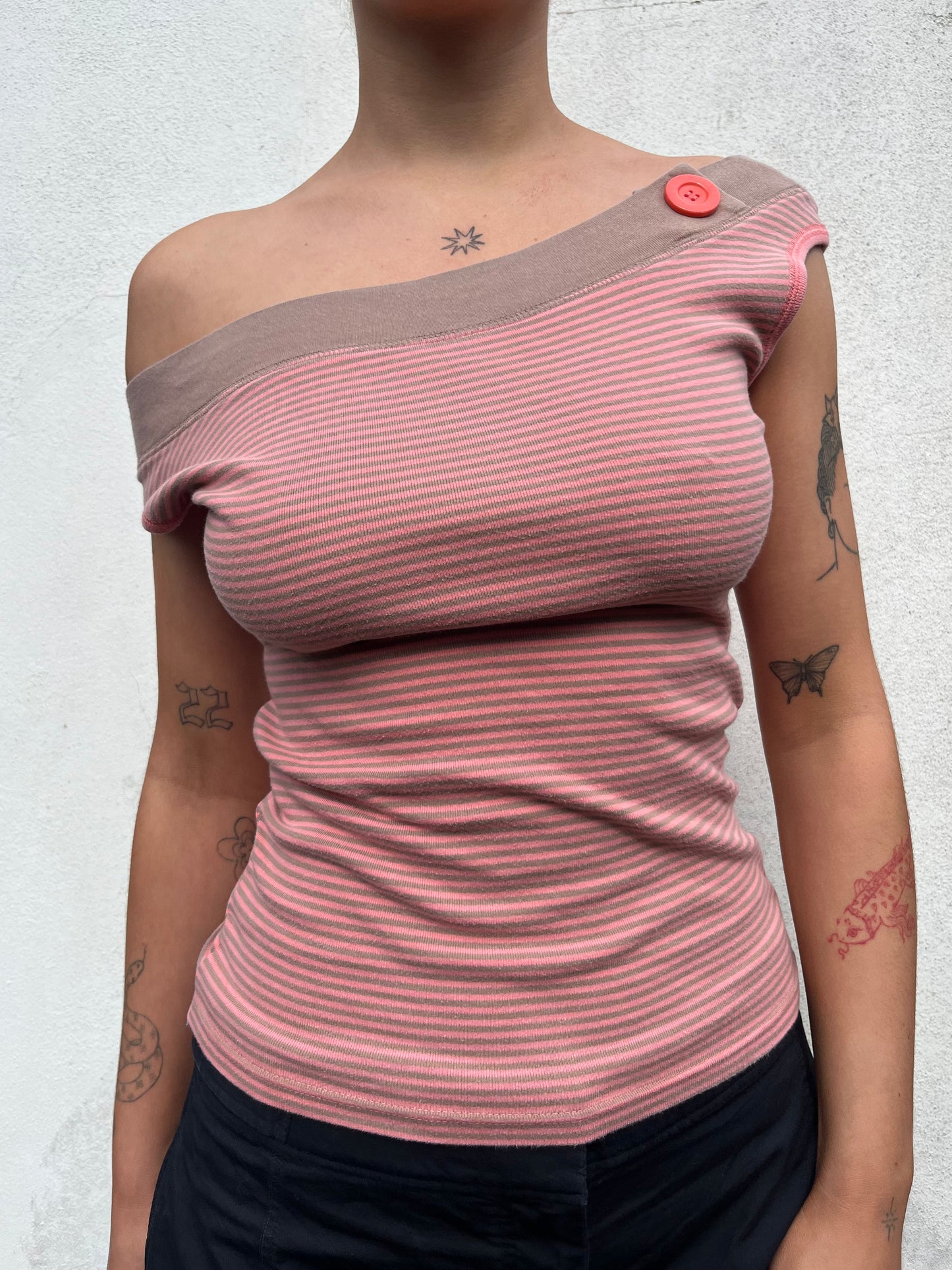 pink and brown stripy top