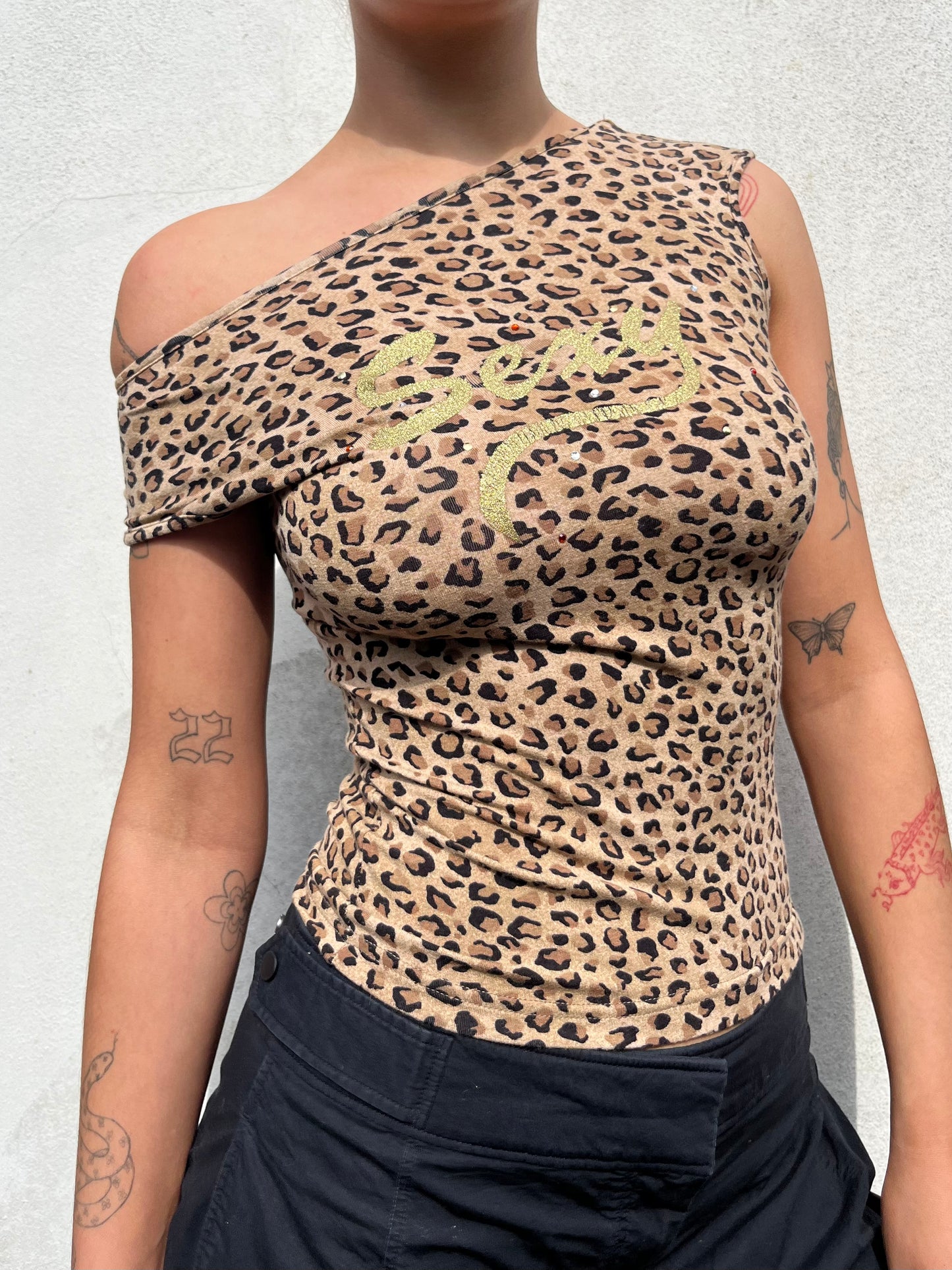 leopard asymmetric tank