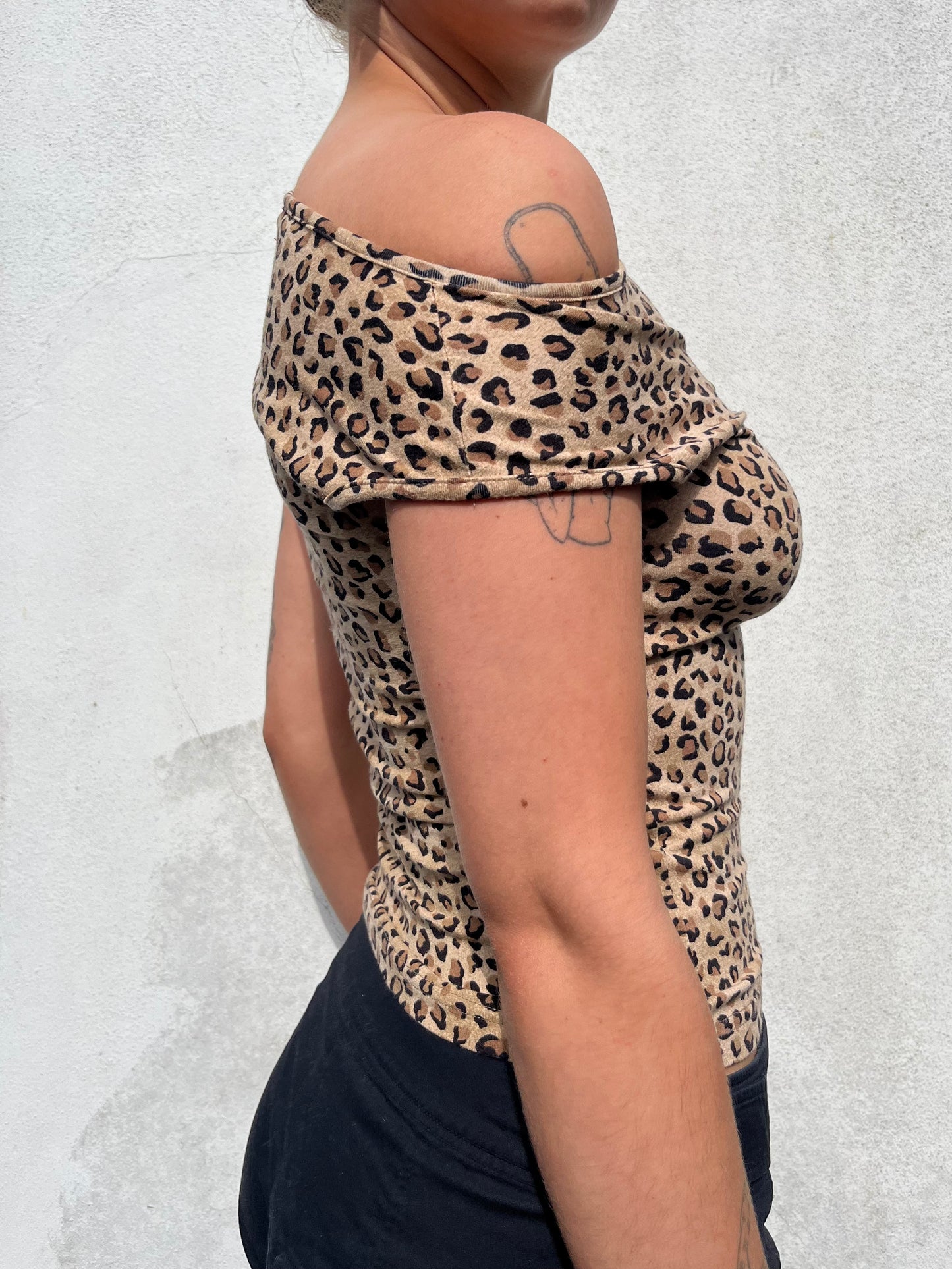 leopard asymmetric tank