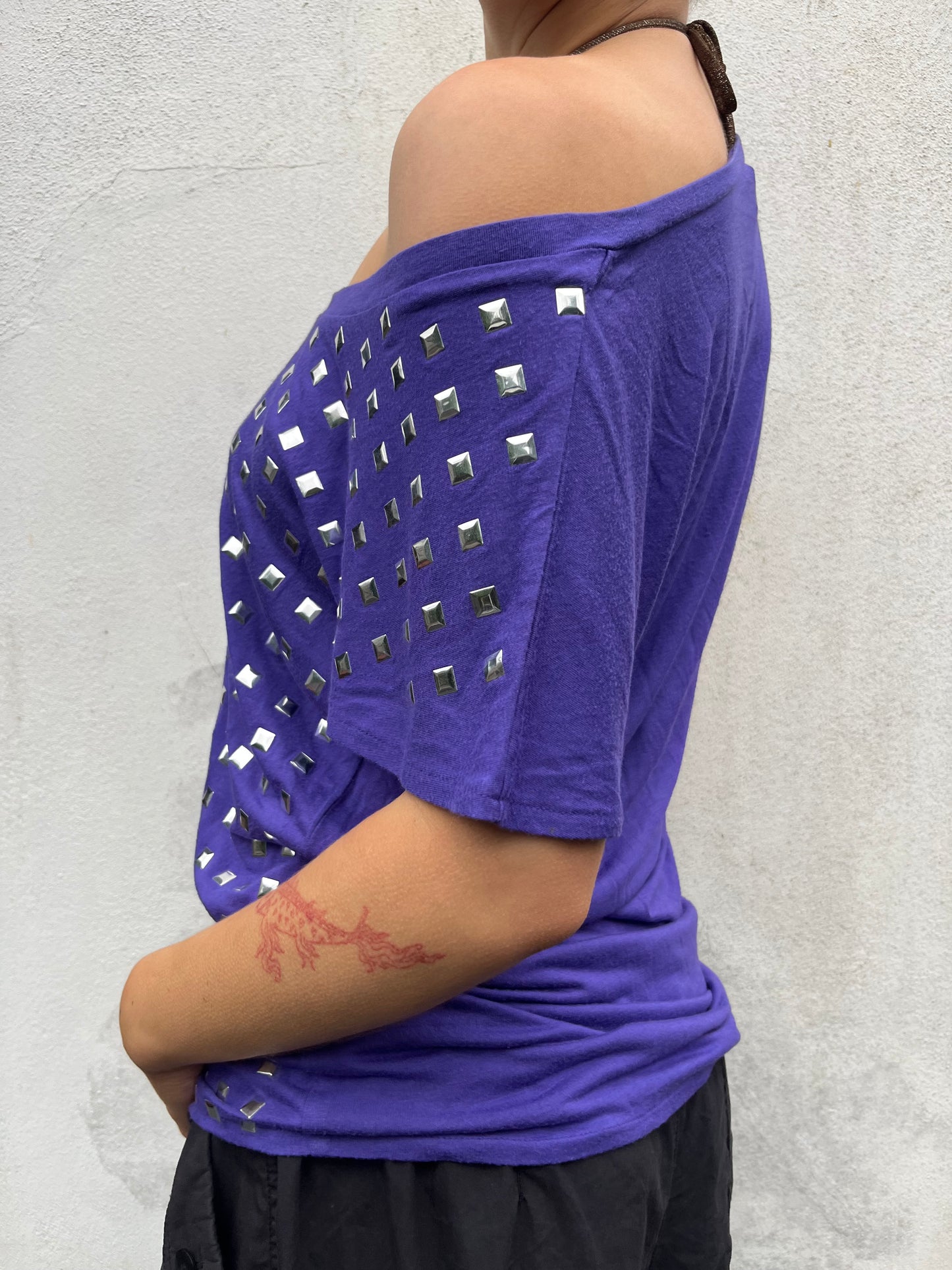 purple stud top