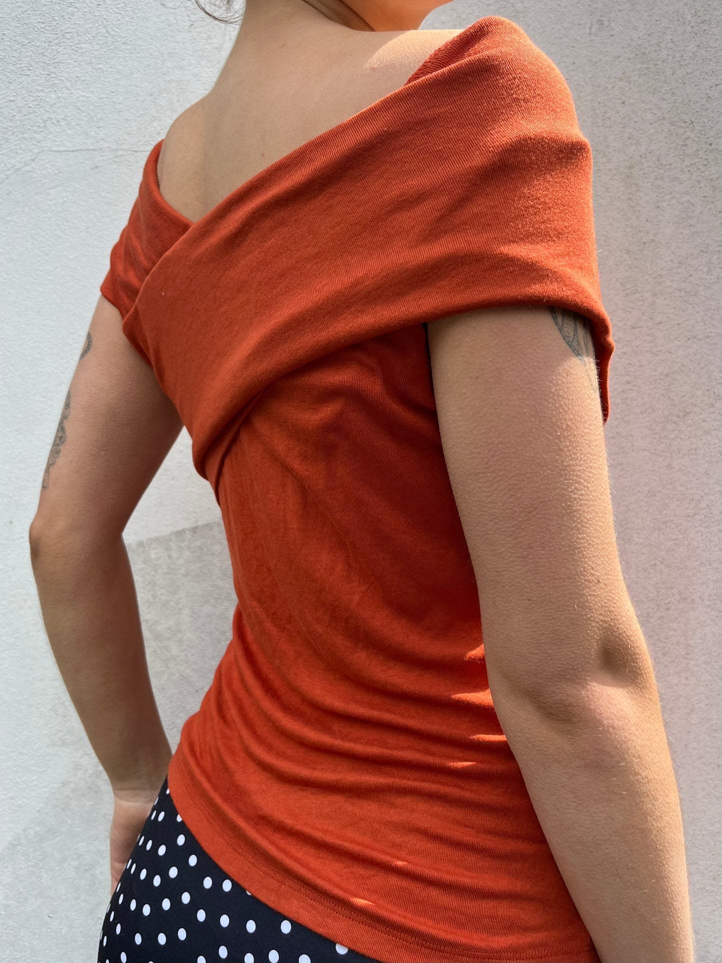 orange asymmetric top