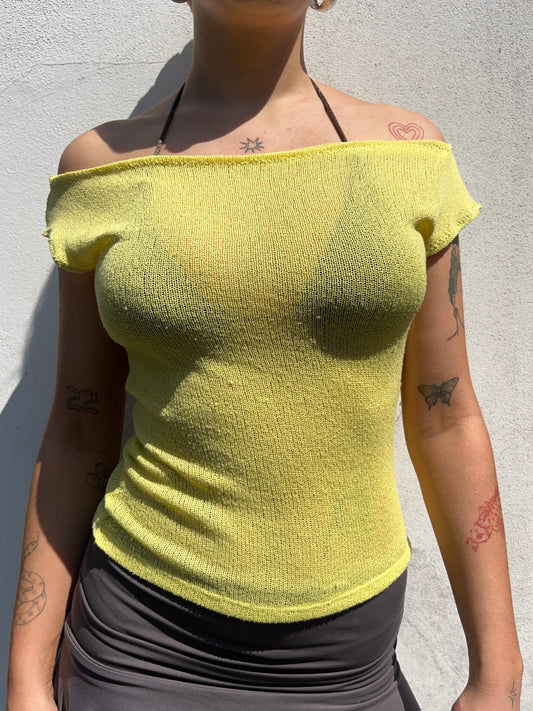 yellow knit top