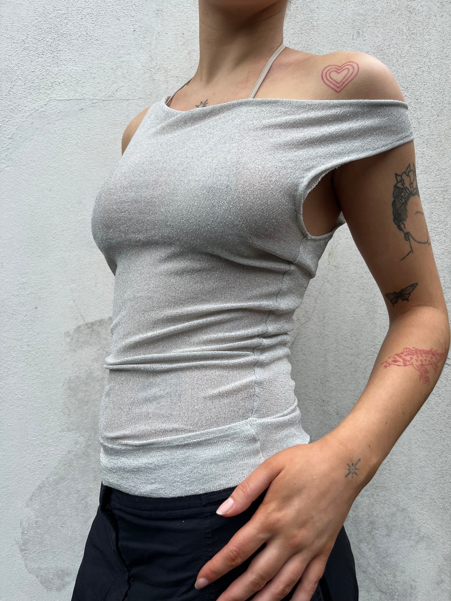 silver asymmetric top