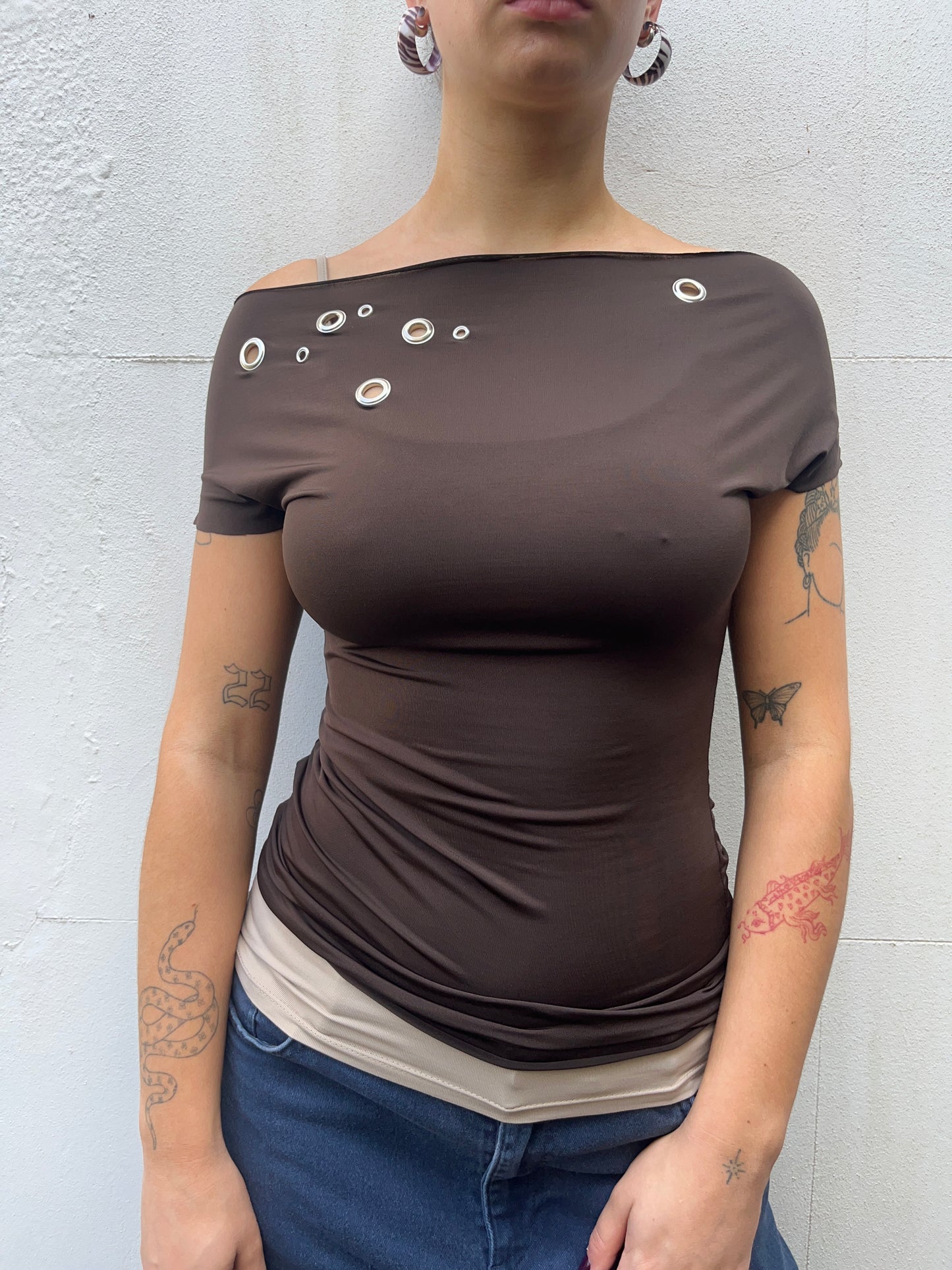 slouch eyelet top in chocolate
