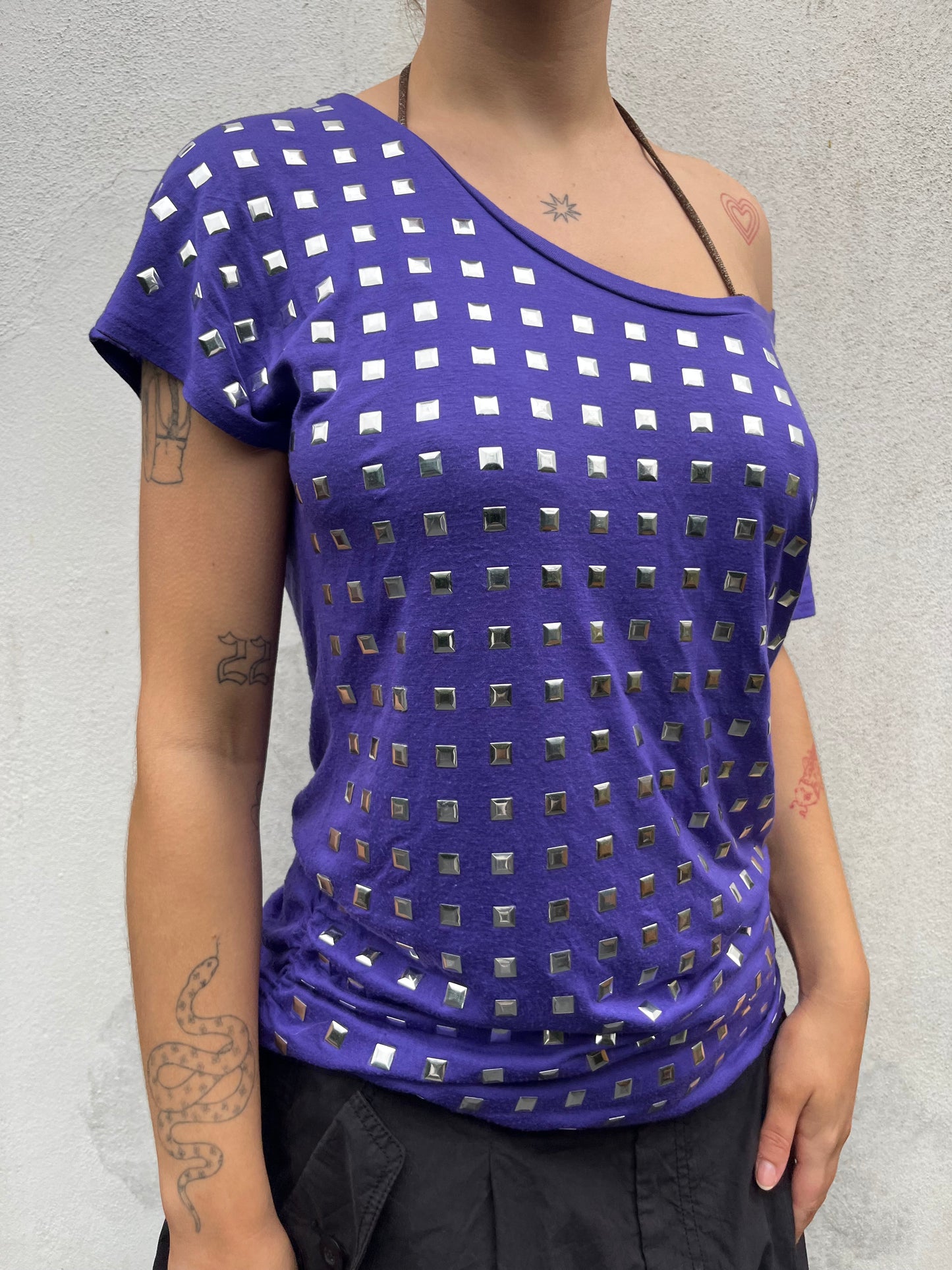 purple stud top