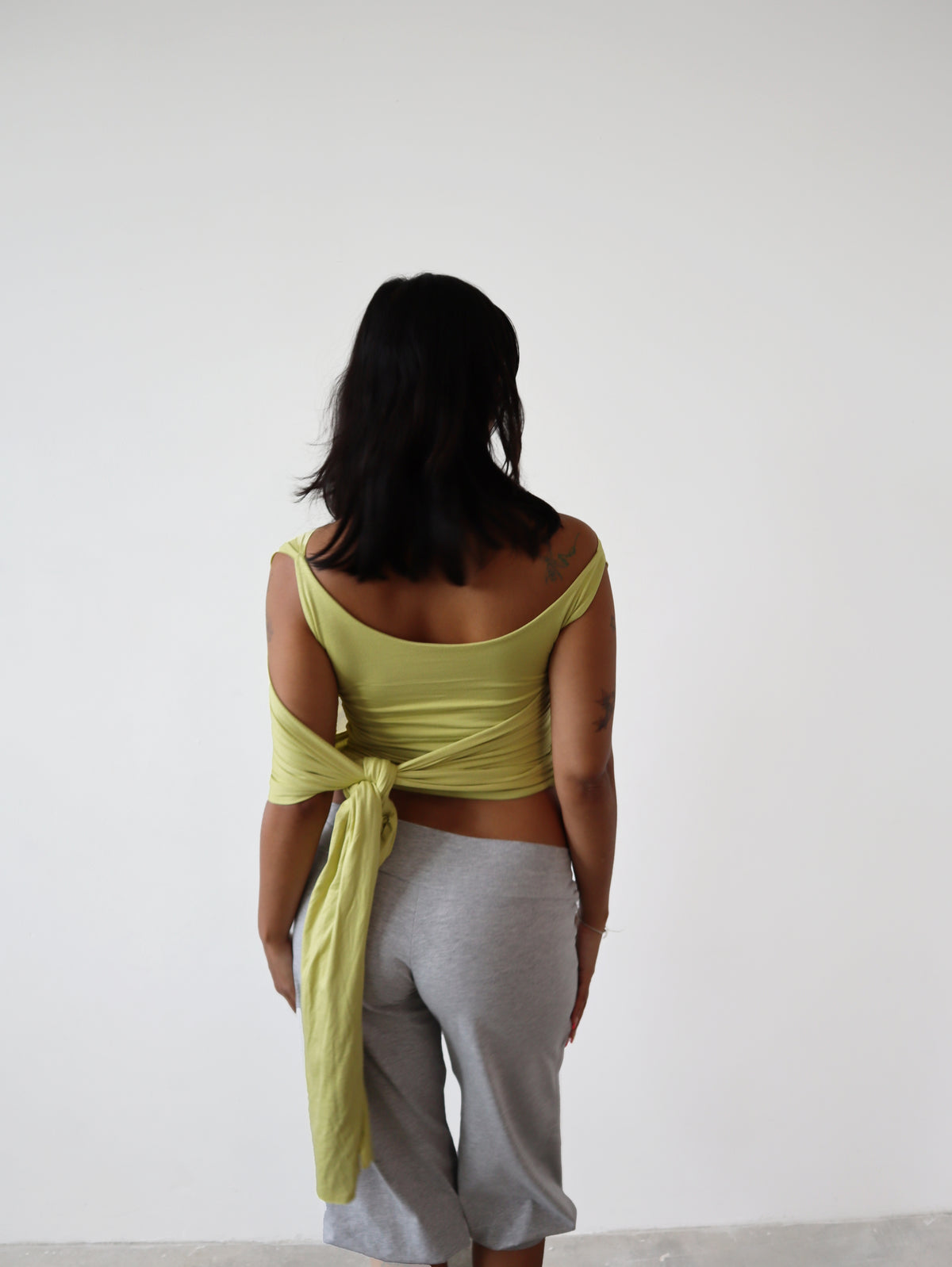 drape top in pear