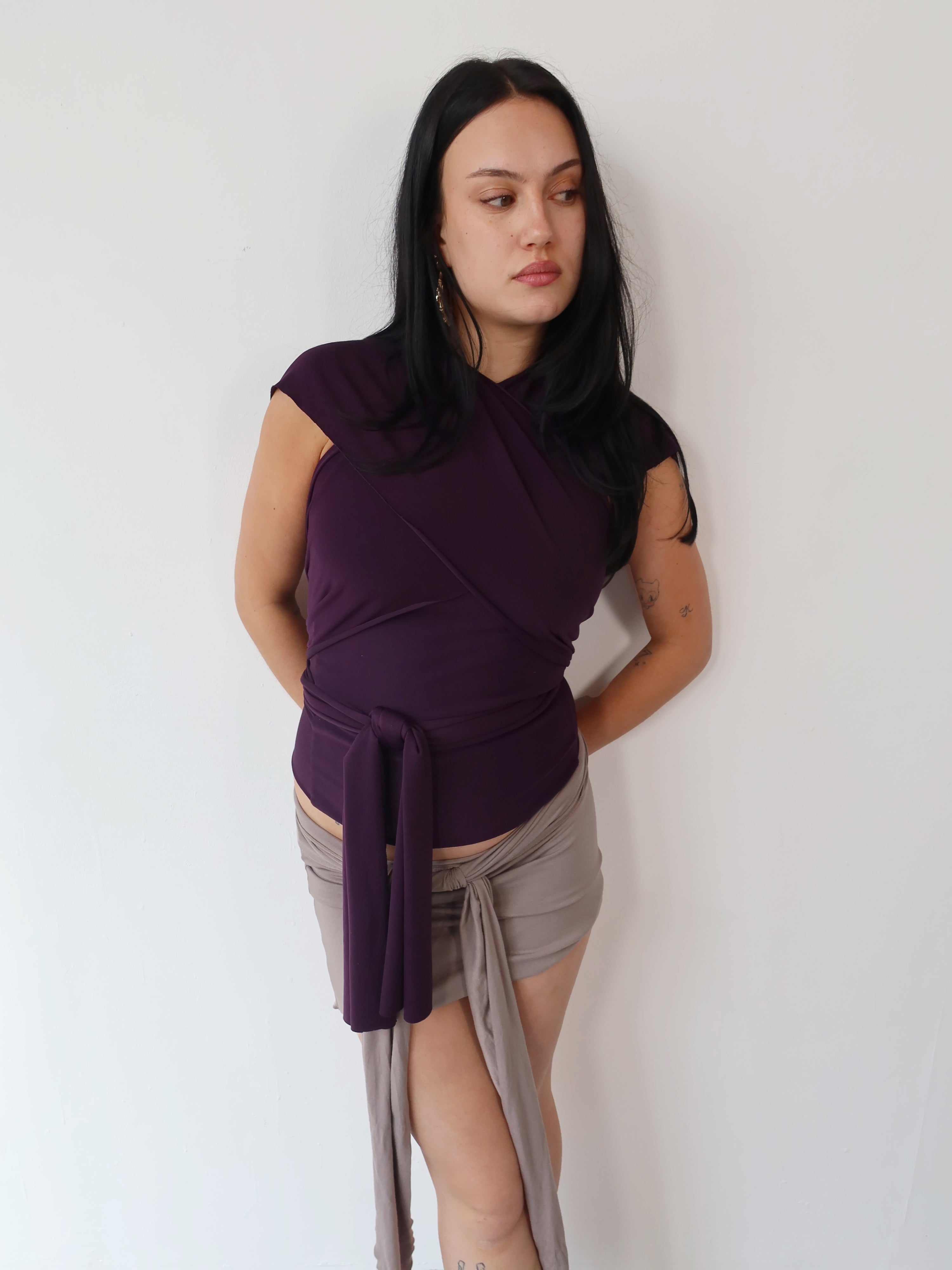 knot top in deep purple