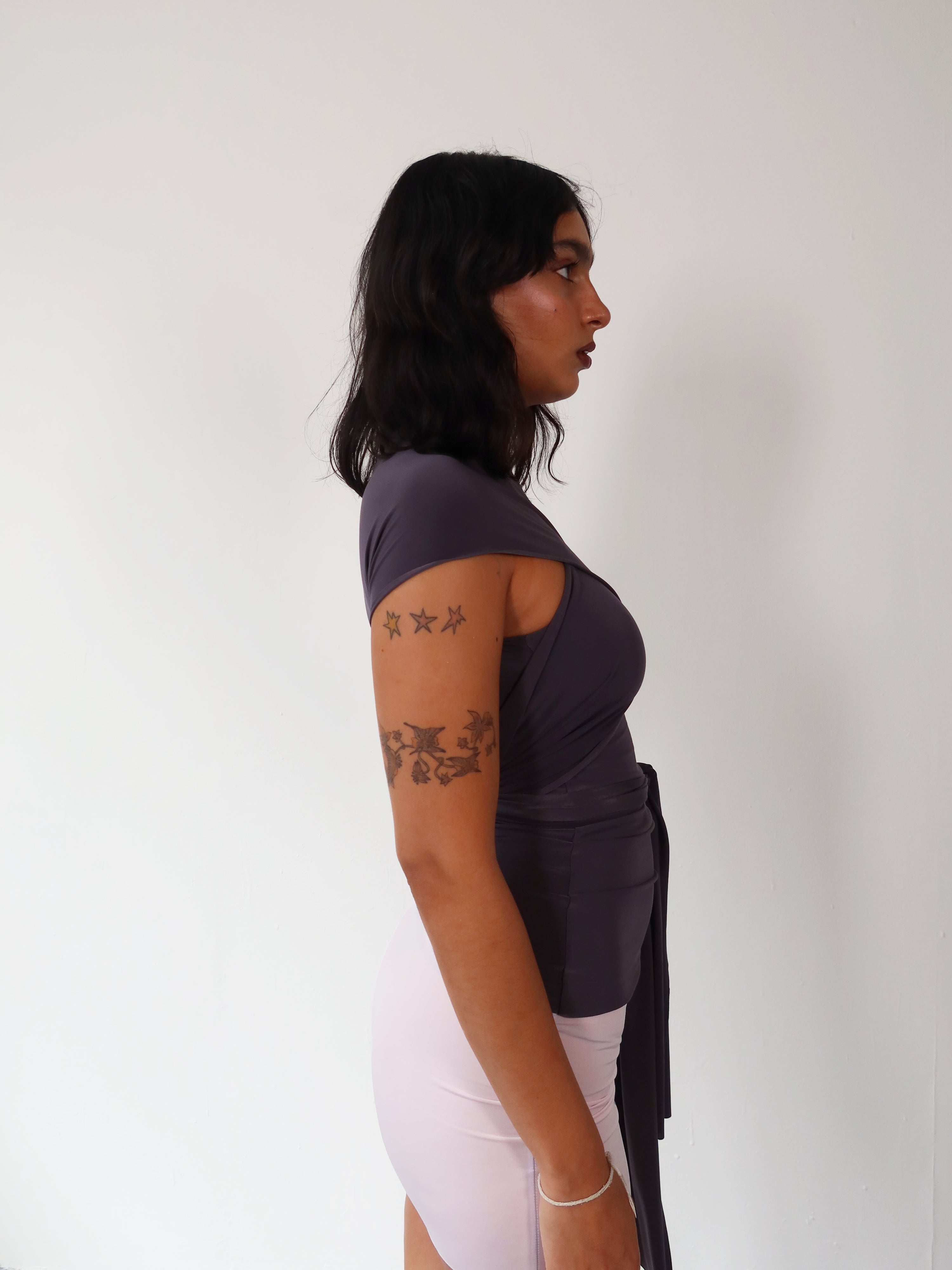 knot top in slate